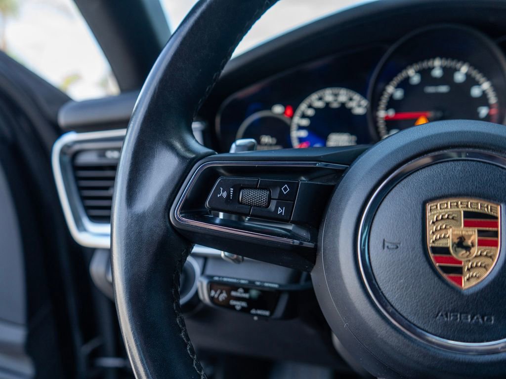 Used 2021 Porsche Panamera 4 AWD/4WD image 19
