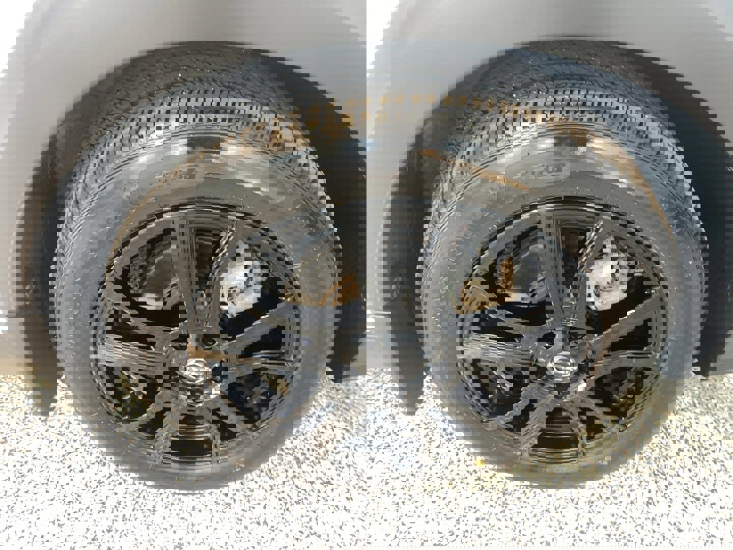 Used 2024 Nissan Kicks SR w/ SR Premium Package image 4