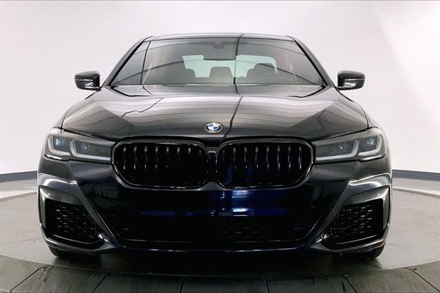 Certified 2022 BMW 540i xDrive w/ M Sport Package image 2
