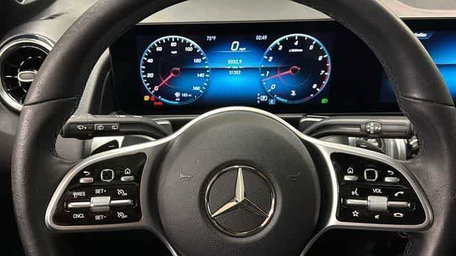 Used 2022 Mercedes-Benz GLB 250 4MATIC image 17