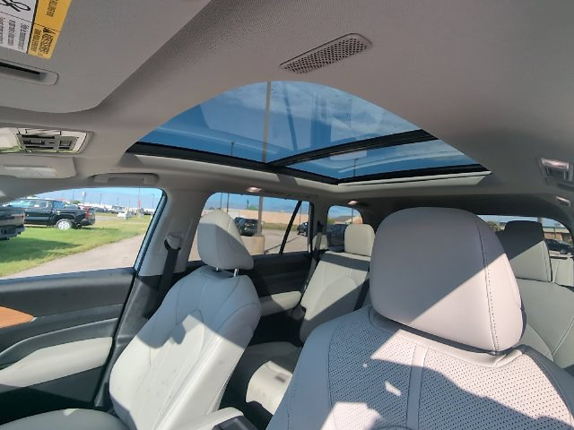 Used 2026 Toyota Grand Highlander AWD image 16