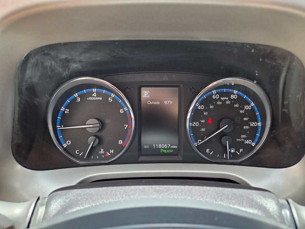 Used 2017 Toyota RAV4 Limited FWD image 24