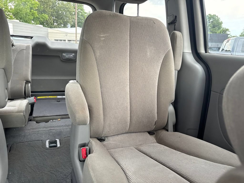 Used 2014 Kia Sedona LX FWD image 13