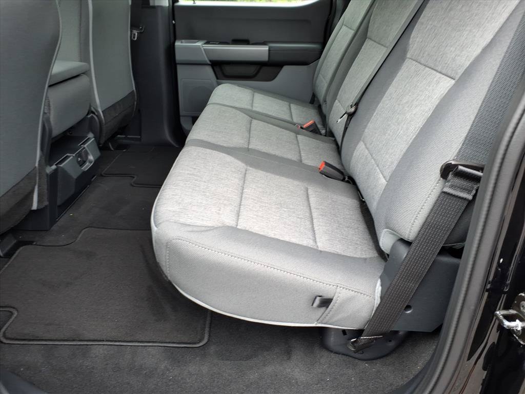 New 2026 Ford F250 XL w/ STX Appearance Package AWD/4WD image 5