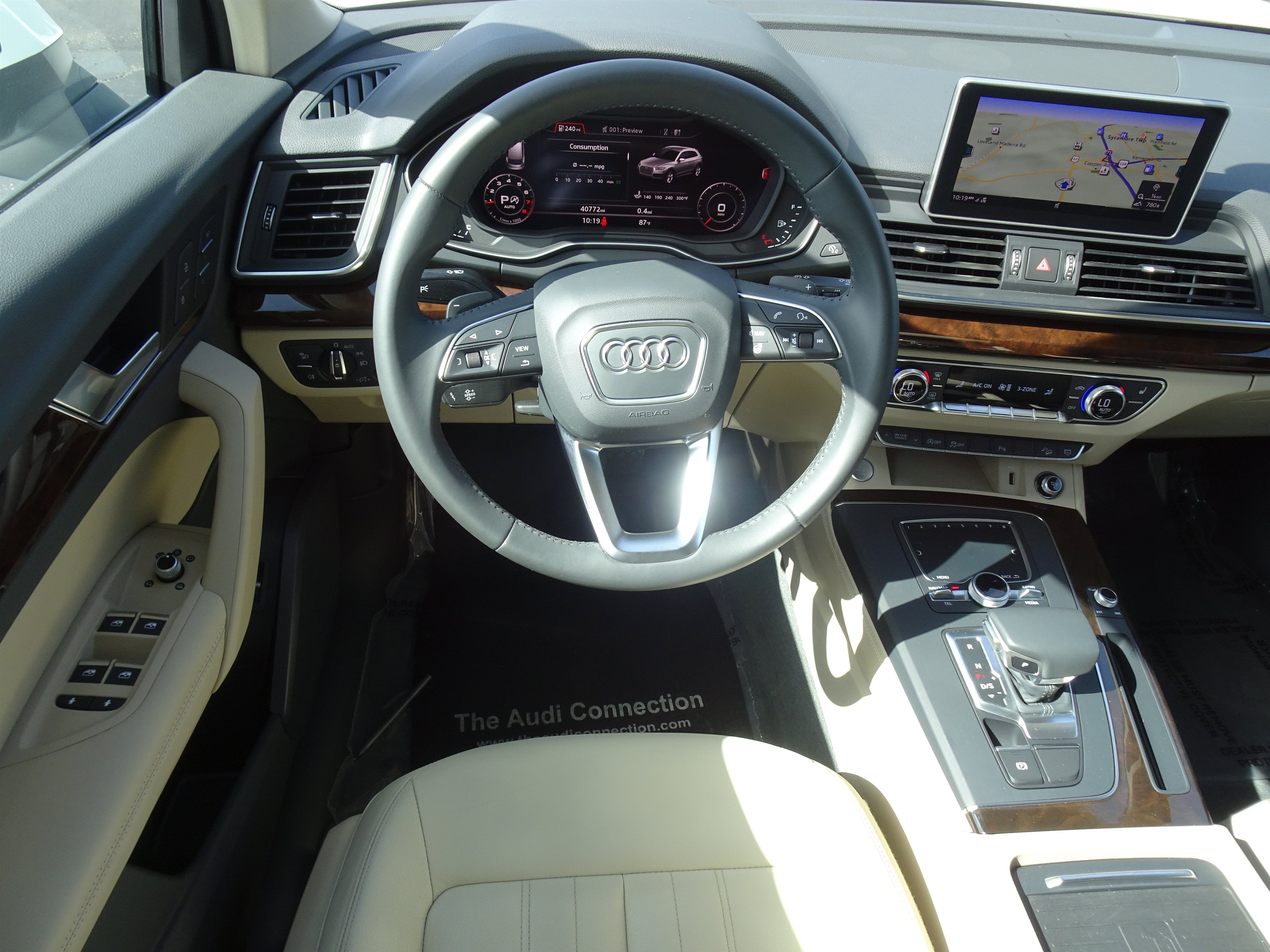 Used 2019 Audi Q5 2.0T Premium Plus w/ Premium Plus Package AWD/4WD image 10