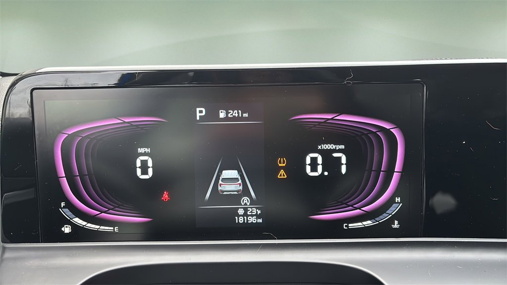 Used 2024 Kia Seltos LX image 17