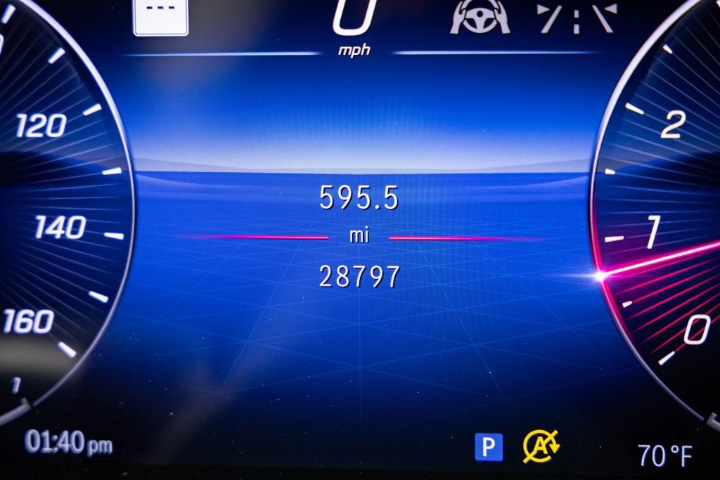 Used 2022 Mercedes-Benz S 580 4MATIC Sedan w/ AMG Line Package image 13