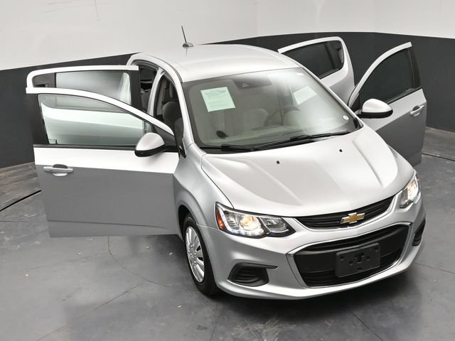 Used 2020 Chevrolet Sonic LT FWD image 25