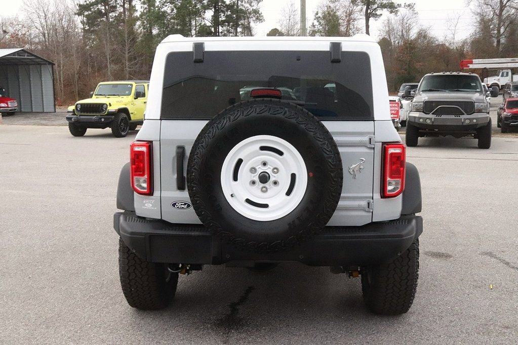 New 2026 Ford Bronco Heritage Edition image 6