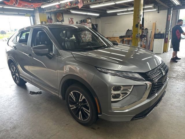Used 2024 Mitsubishi Eclipse Cross SEL AWD/4WD image 24