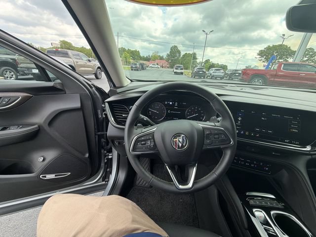 Used 2023 Buick Envision Avenir AWD/4WD image 20