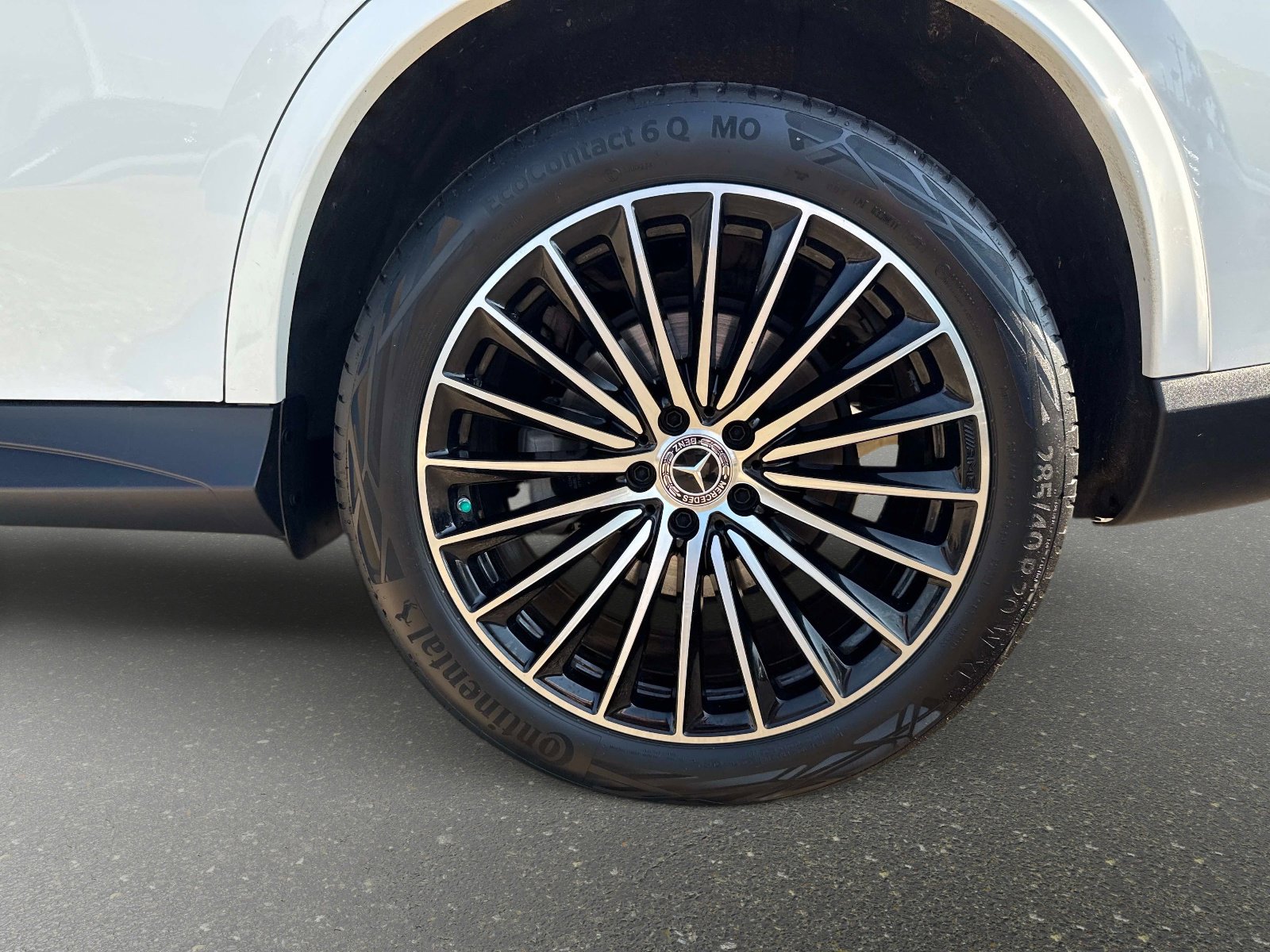 Certified 2024 Mercedes-Benz GLC 300 image 10