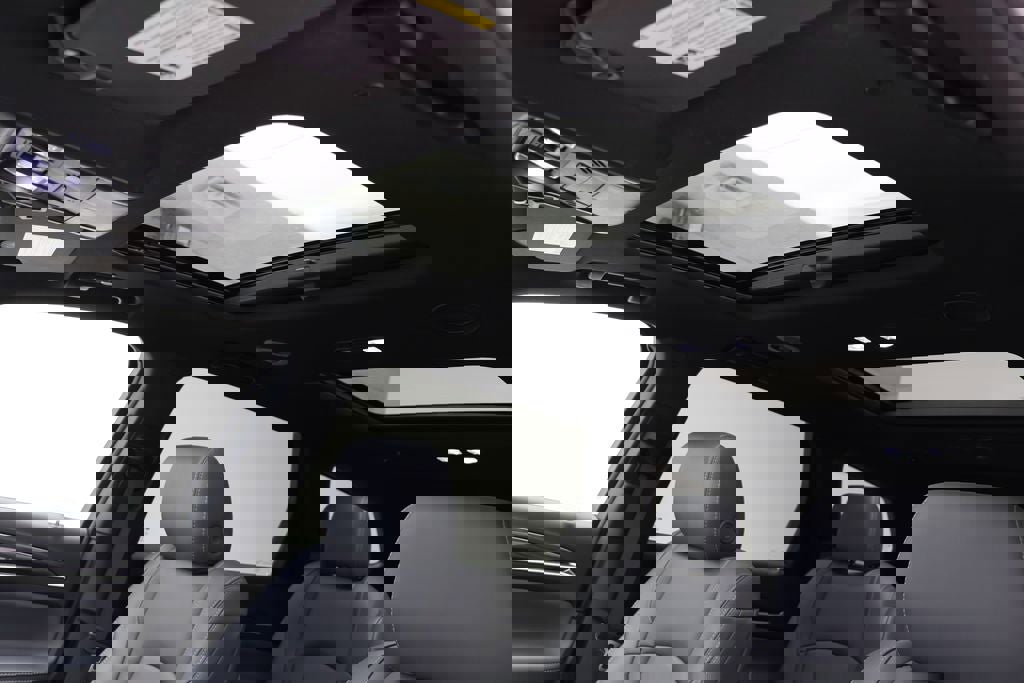 Used 2023 Buick Enclave Essence w/ Experience Buick Package image 17