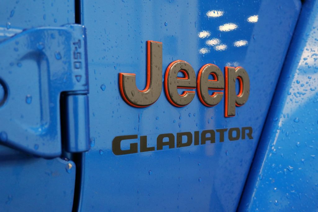 Used 2021 Jeep Gladiator Mojave AWD/4WD image 9