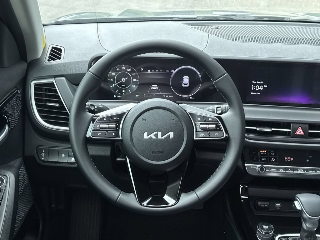 New 2025 Kia Seltos EX w/ EX Sunroof Package AWD/4WD image 12