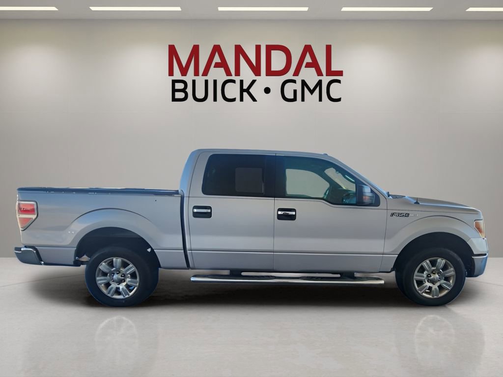 Used 2011 Ford F150 XLT w/ XLT Chrome Pkg image 5