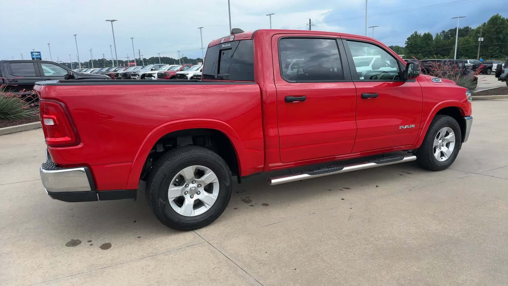 Used 2025 RAM 1500 Lone Star AWD/4WD image 9