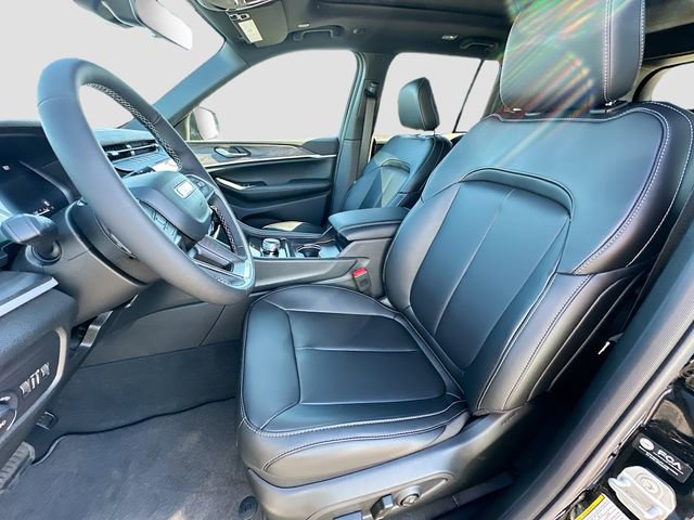 New 2026 Jeep Grand Cherokee Limited w/ Limited Altitude Package image 15