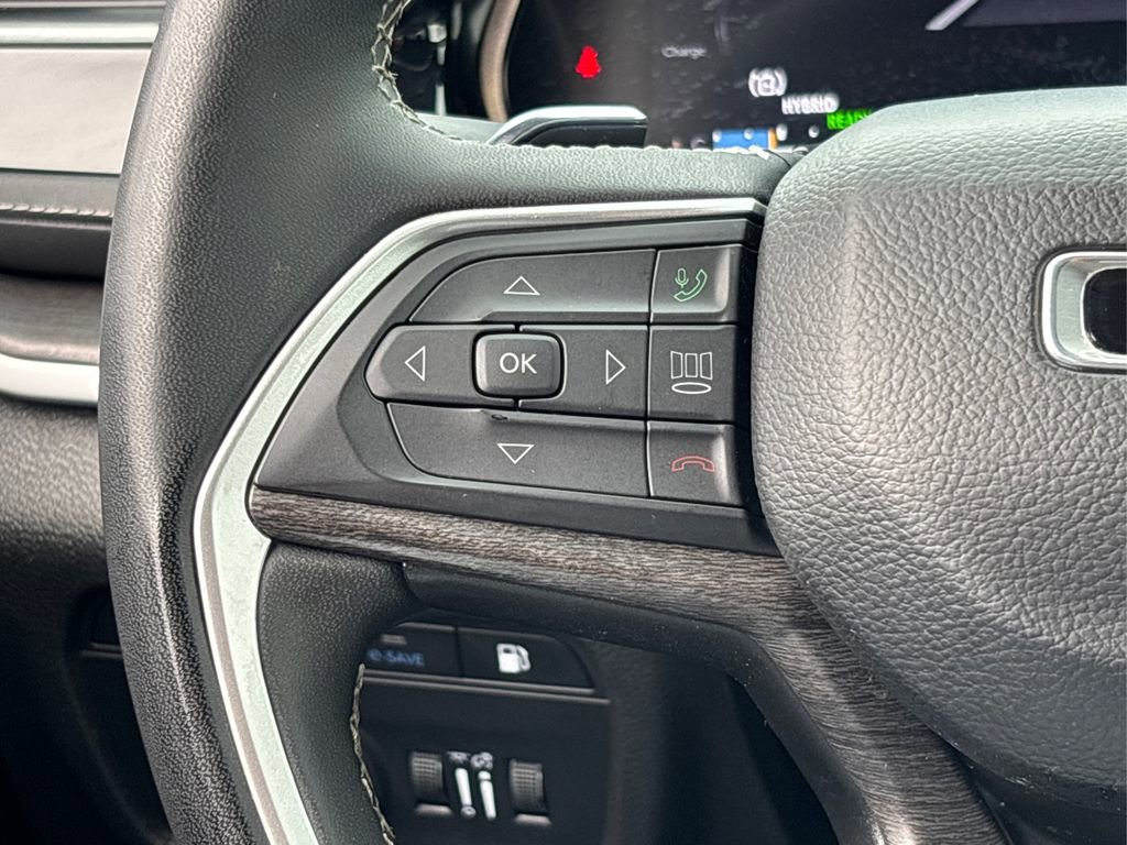 Used 2024 Jeep Grand Cherokee Limited 4xe image 32