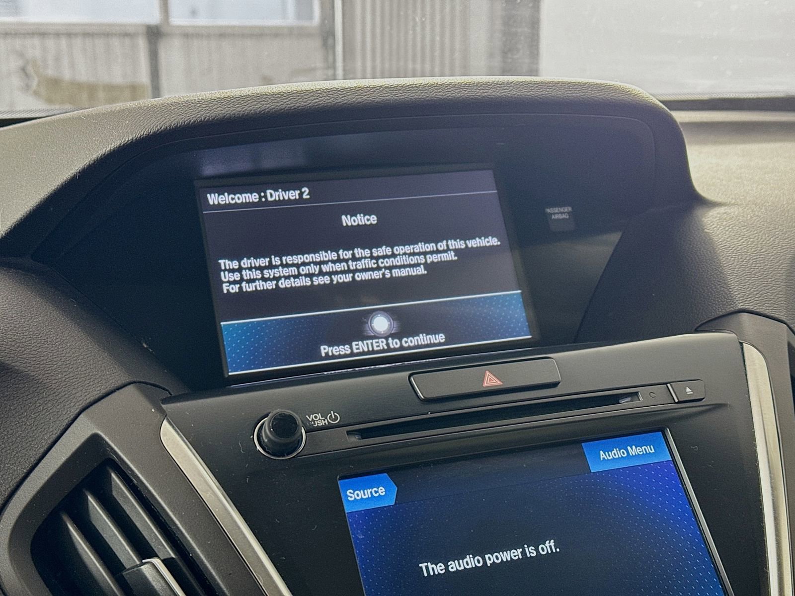 Used 2020 Acura MDX SH-AWD image 11