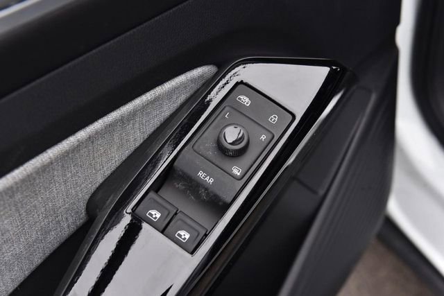 New 2026 Volkswagen ID.4 Pro image 8