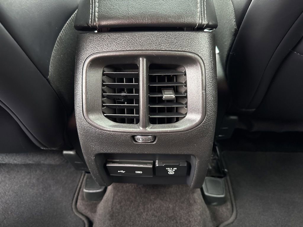 Used 2019 Jeep Cherokee Limited w/ Technology Group AWD/4WD image 21
