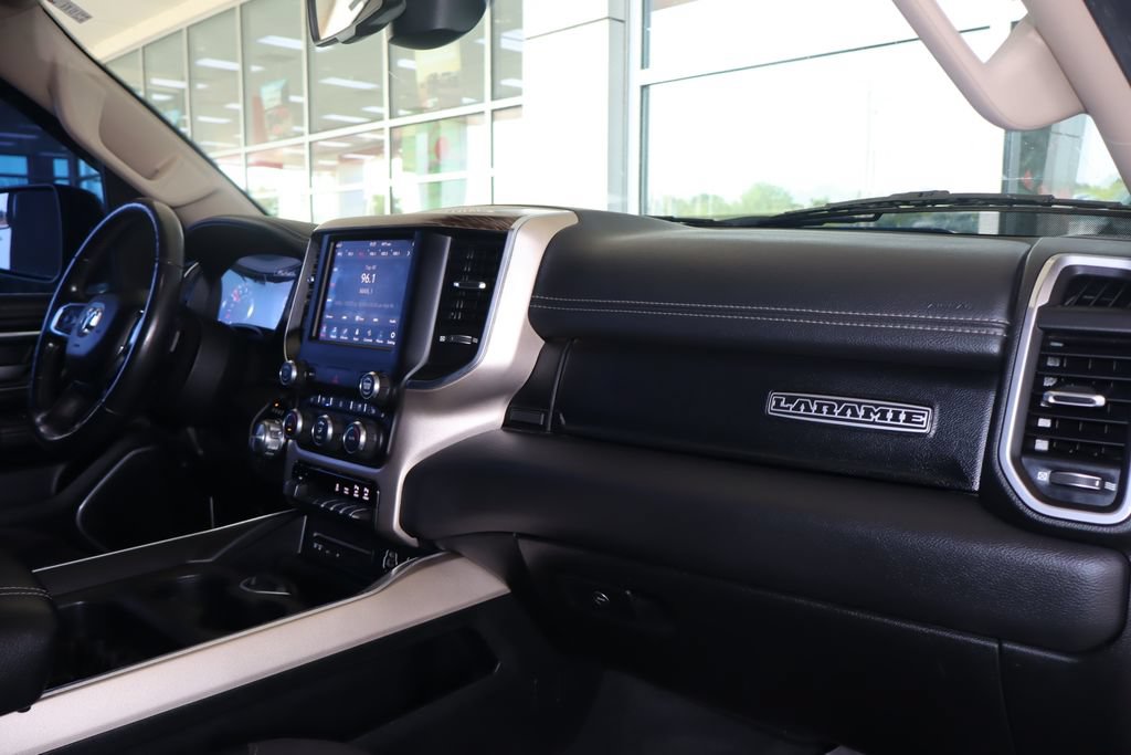 Used 2019 RAM 1500 Laramie AWD/4WD image 44