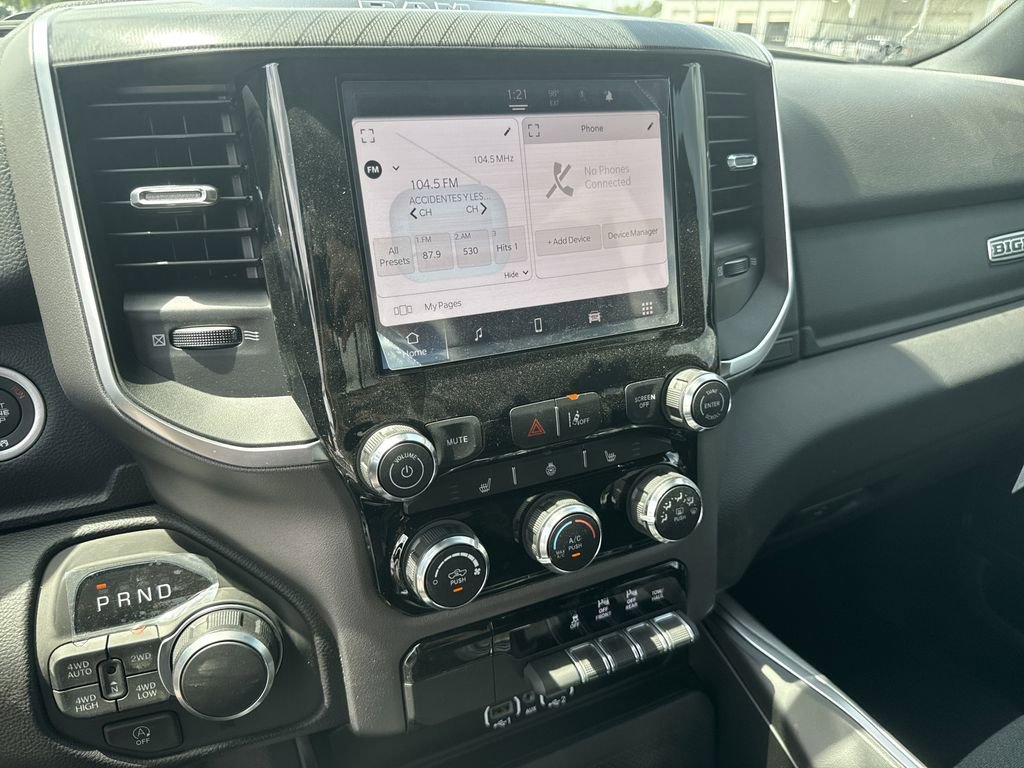 New 2026 RAM 1500 4x4 Crew Cab image 20