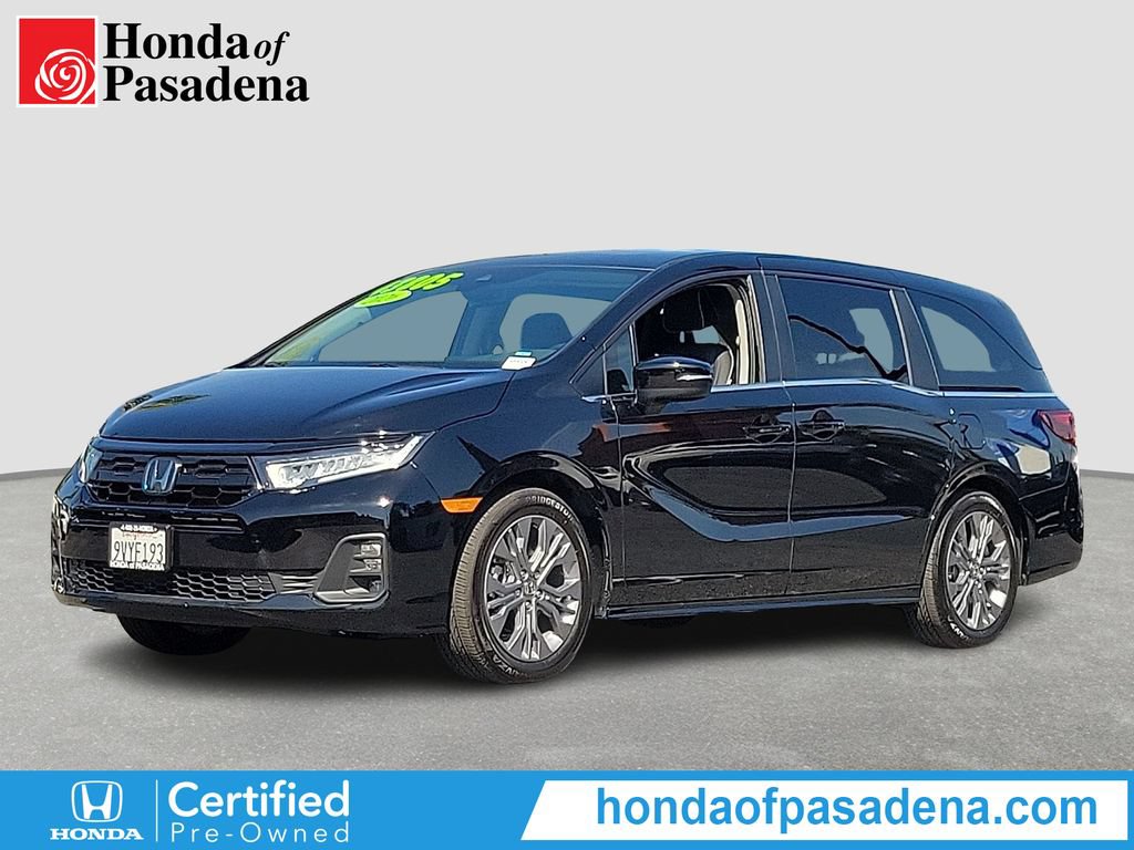 Certified 2026 Honda Odyssey Touring image 1