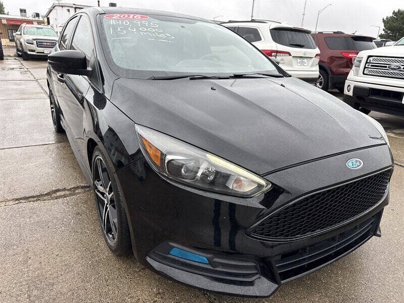 Used 2016 Ford Focus ST w/ Equipment Group 401A FWD image 11