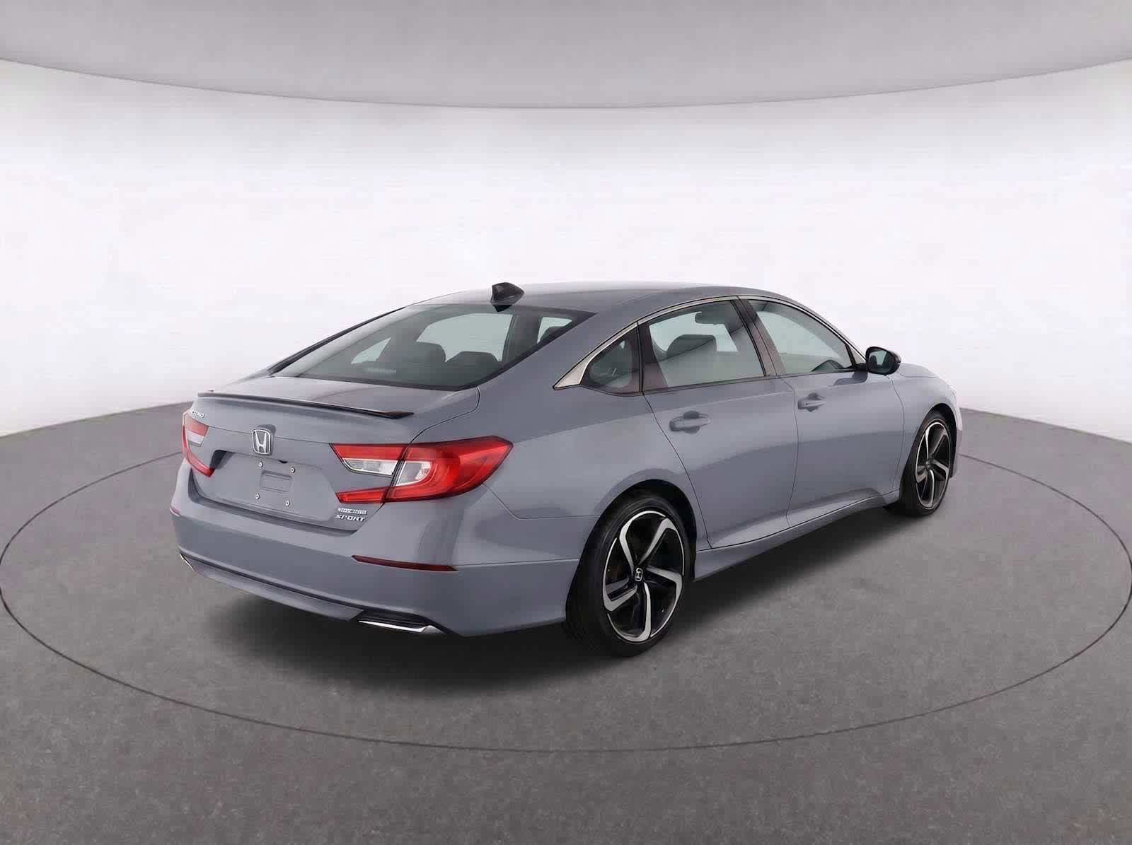 Used 2022 Honda Accord Sport image 7