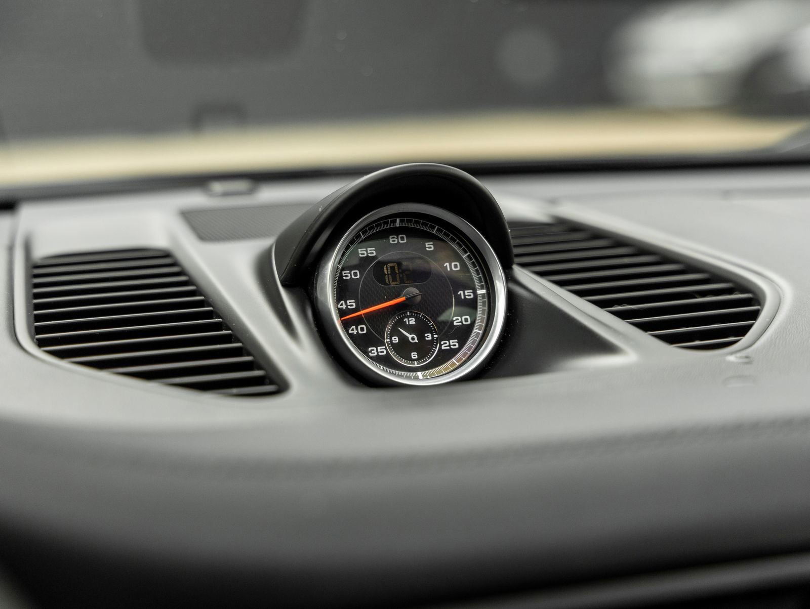 Certified 2014 Porsche 911 Turbo S image 29