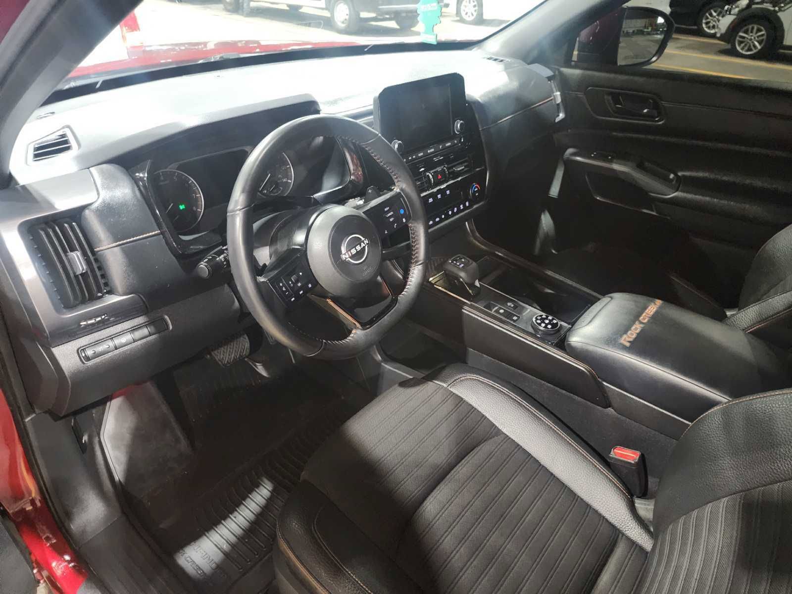 Used 2024 Nissan Pathfinder Rock Creek AWD/4WD image 8