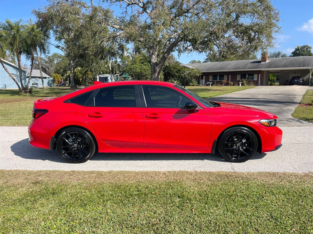 Used 2022 Honda Civic Sport image 16