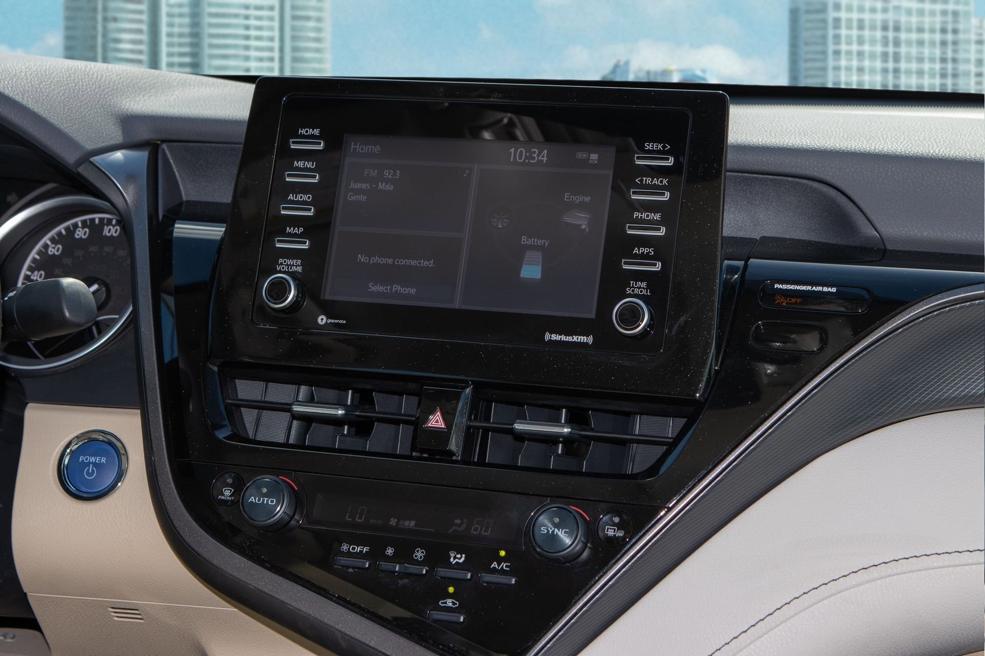 Used 2023 Toyota Camry LE image 20