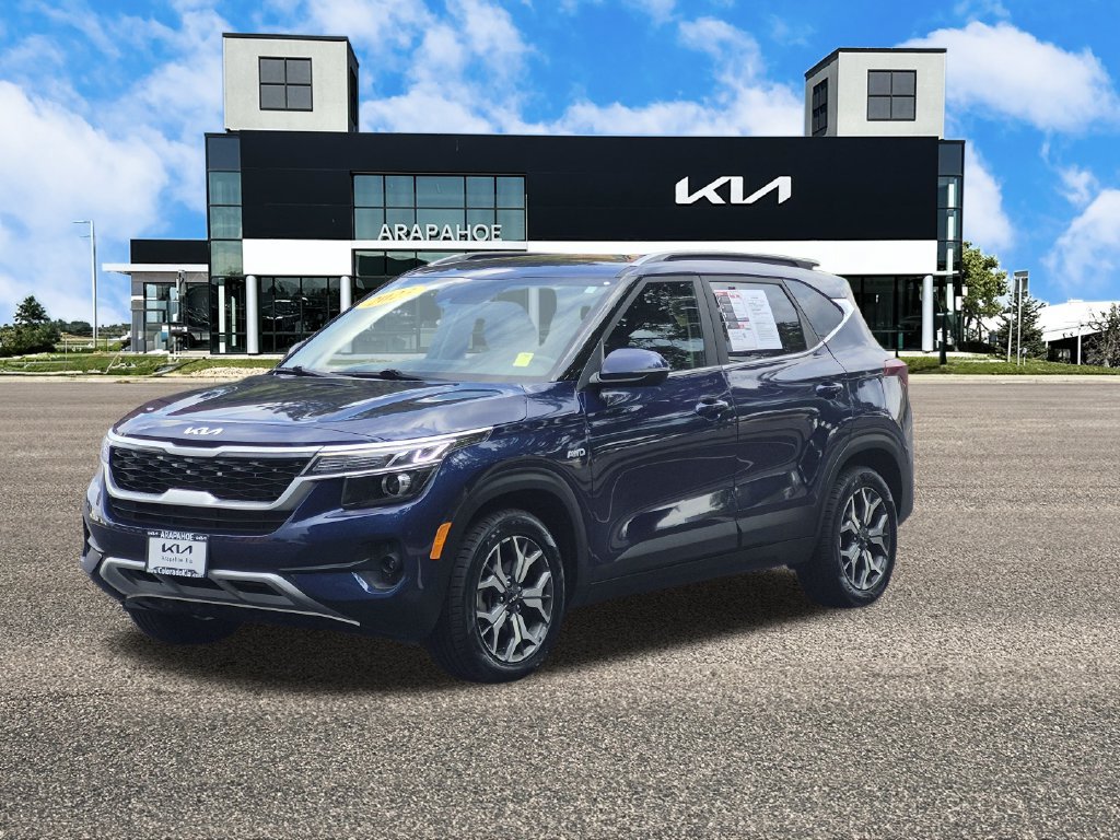 Used 2023 Kia Seltos EX AWD/4WD image 4