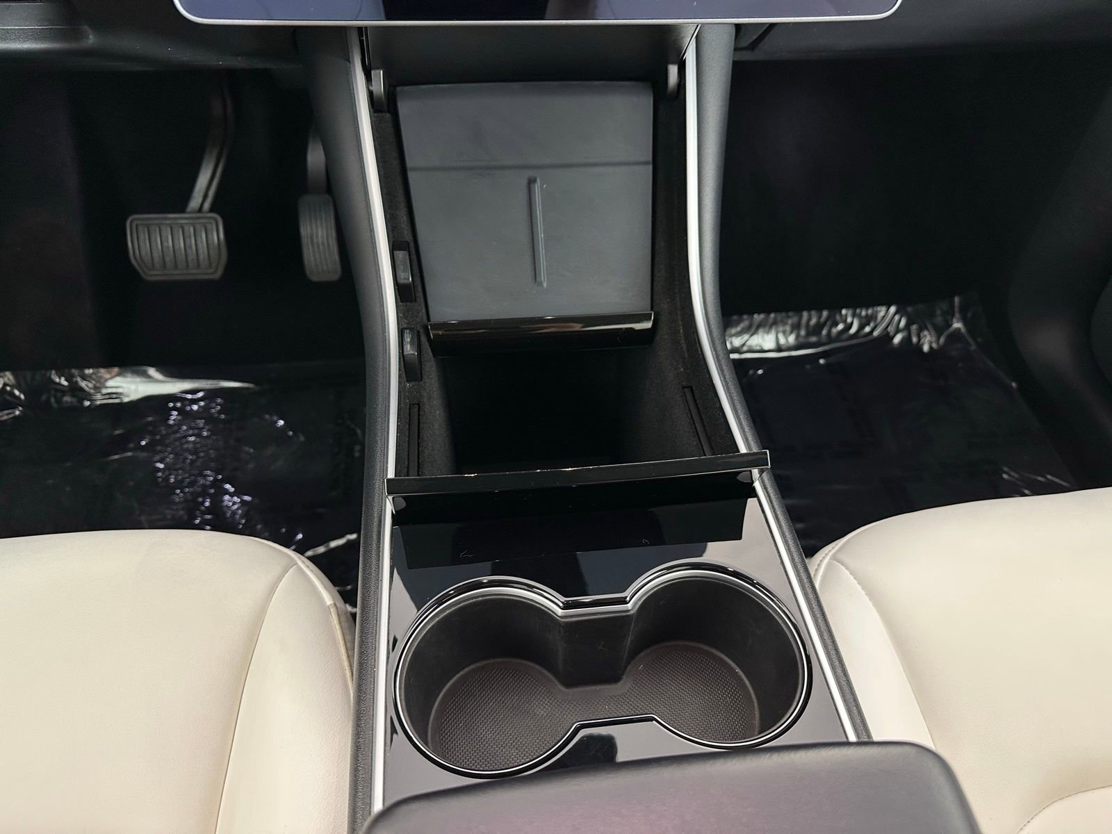 Used 2021 Tesla Model Y Long Range AWD/4WD image 17