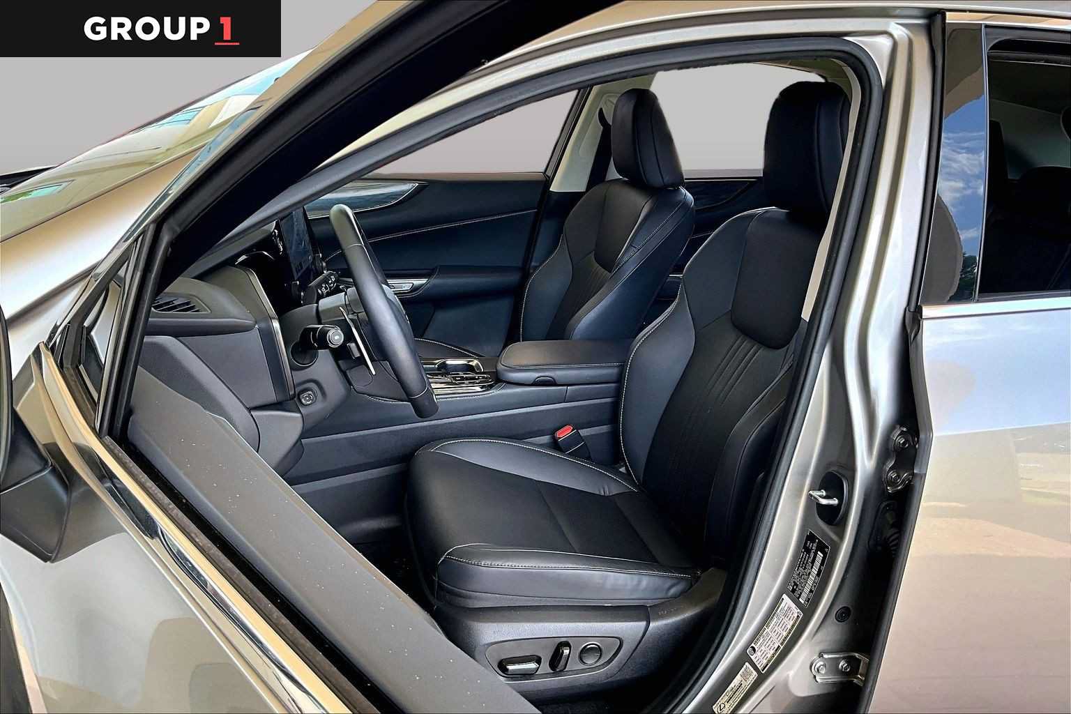 Certified 2024 Lexus NX 250 FWD image 7