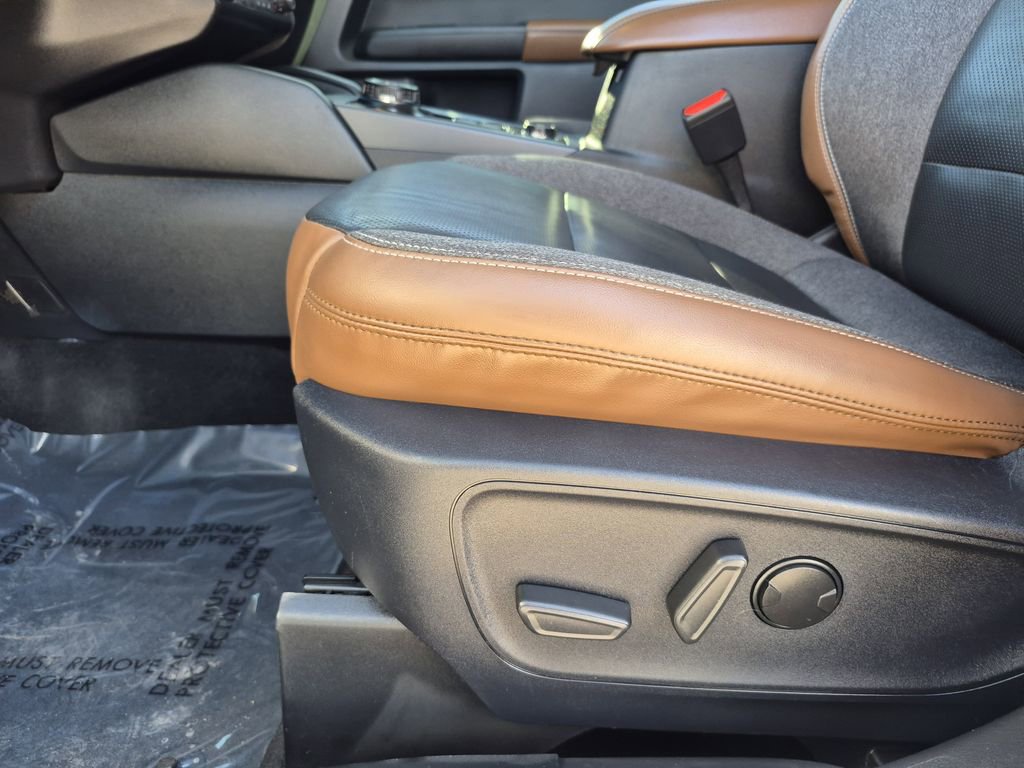 Used 2021 Ford Bronco Sport Outer Banks w/ Outer Banks Package (96D) AWD/4WD image 12