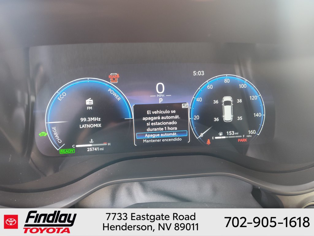 Certified 2025 Toyota Sienna Limited FWD image 22