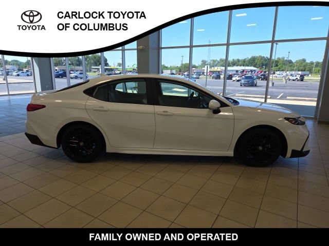 Used 2026 Toyota Camry SE w/ Convenience Package FWD image 7