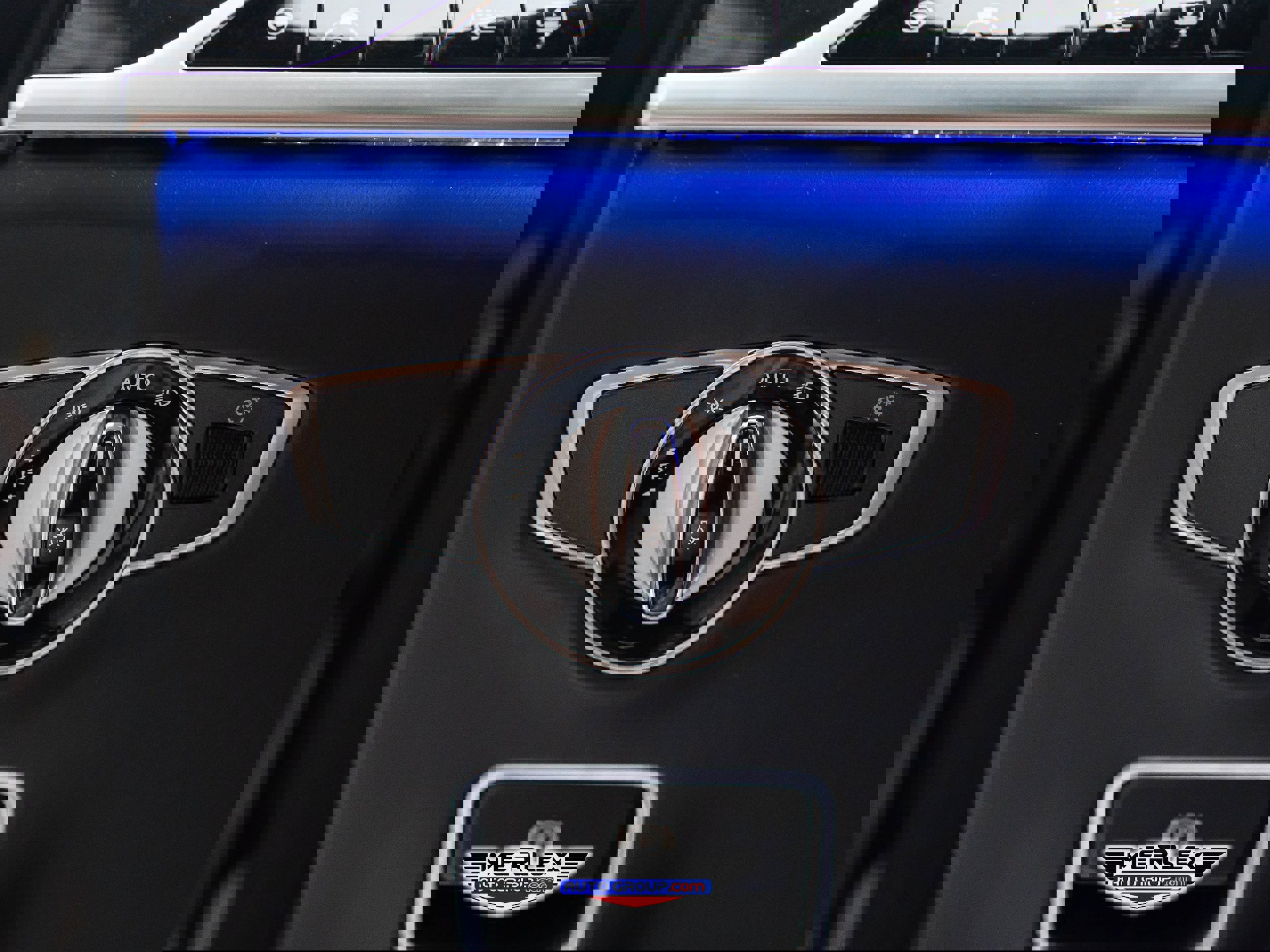 Used 2018 Mercedes-Benz S 560 Sedan image 40