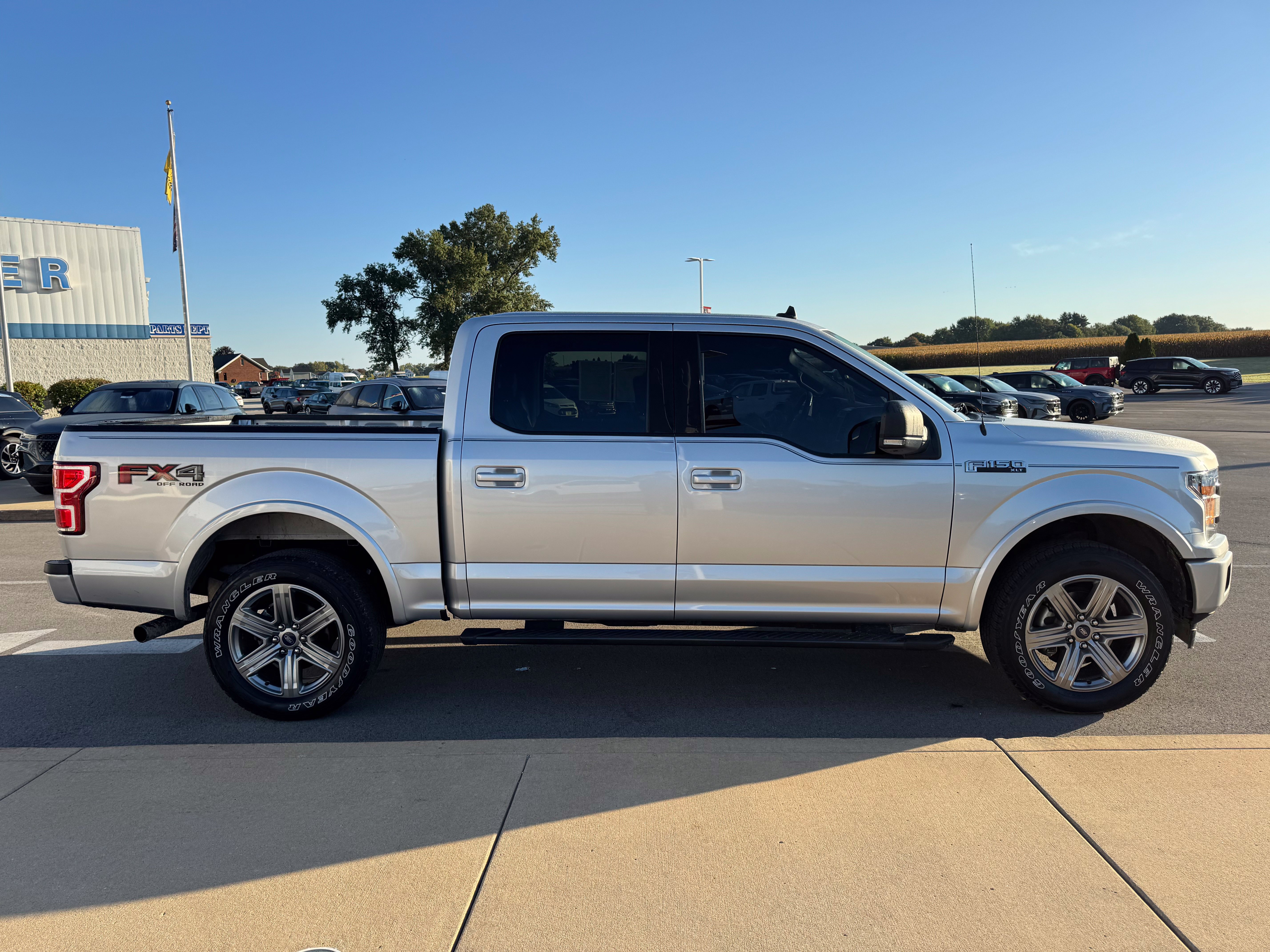 Certified 2019 Ford F150 XLT w/ Equipment Group 302A Luxury AWD/4WD image 8