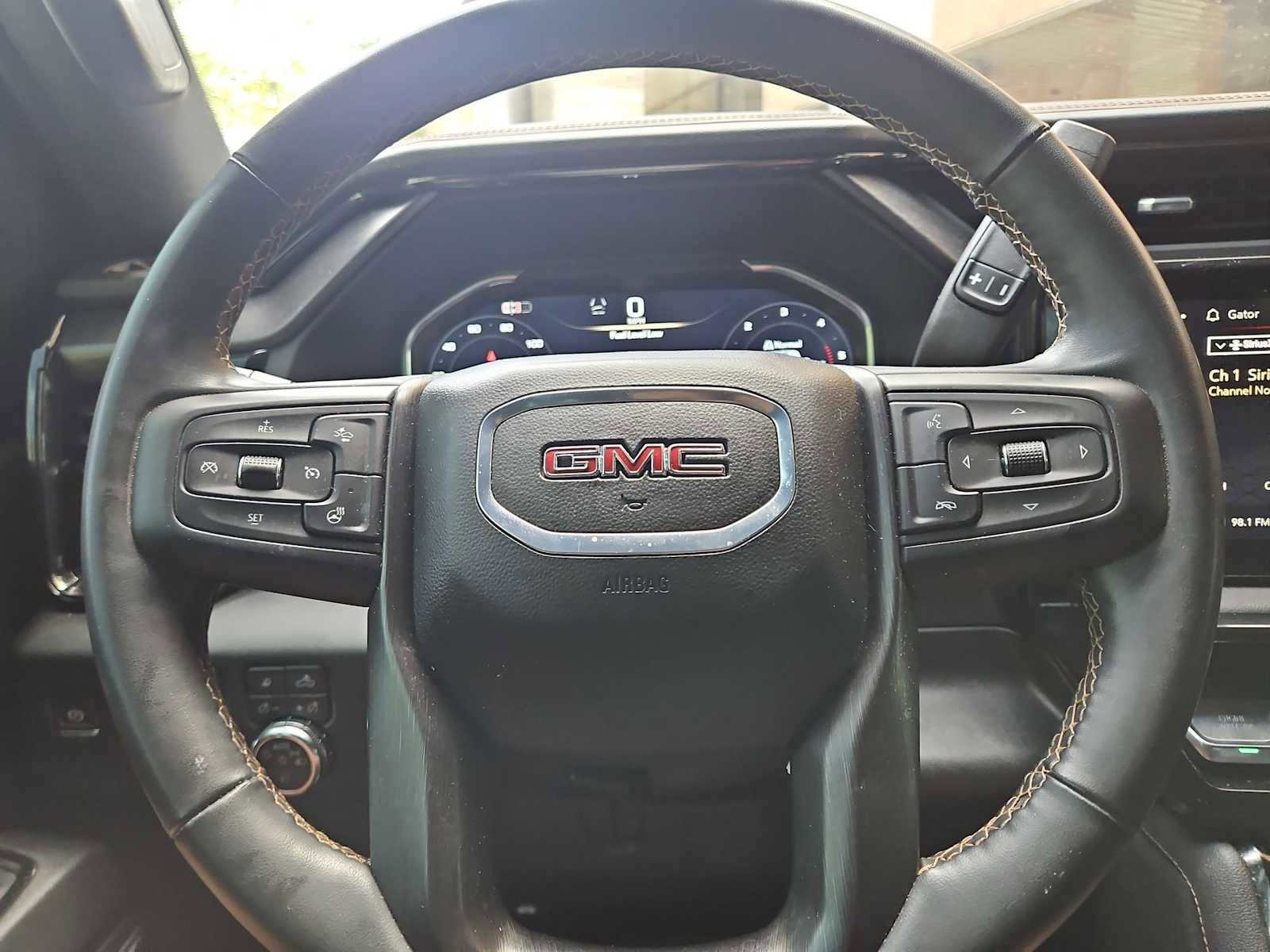 Used 2024 GMC Sierra 2500 AT4 w/ AT4 Premium Plus Package AWD/4WD image 40