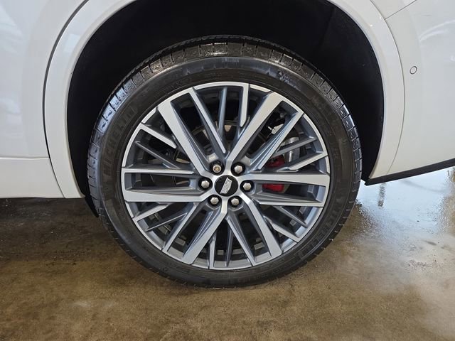 Certified 2024 Cadillac XT6 Sport w/ Platinum Package image 37