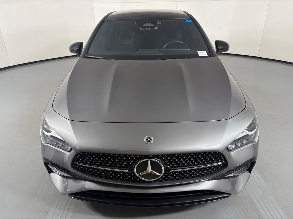 Used 2025 Mercedes-Benz CLA 250 image 4