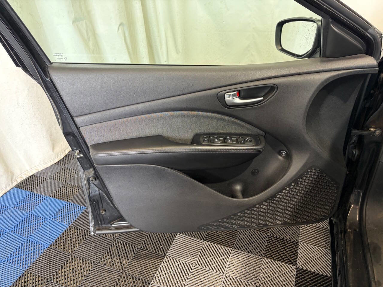 Used 2013 Dodge Dart SE w/ Value Group FWD image 8