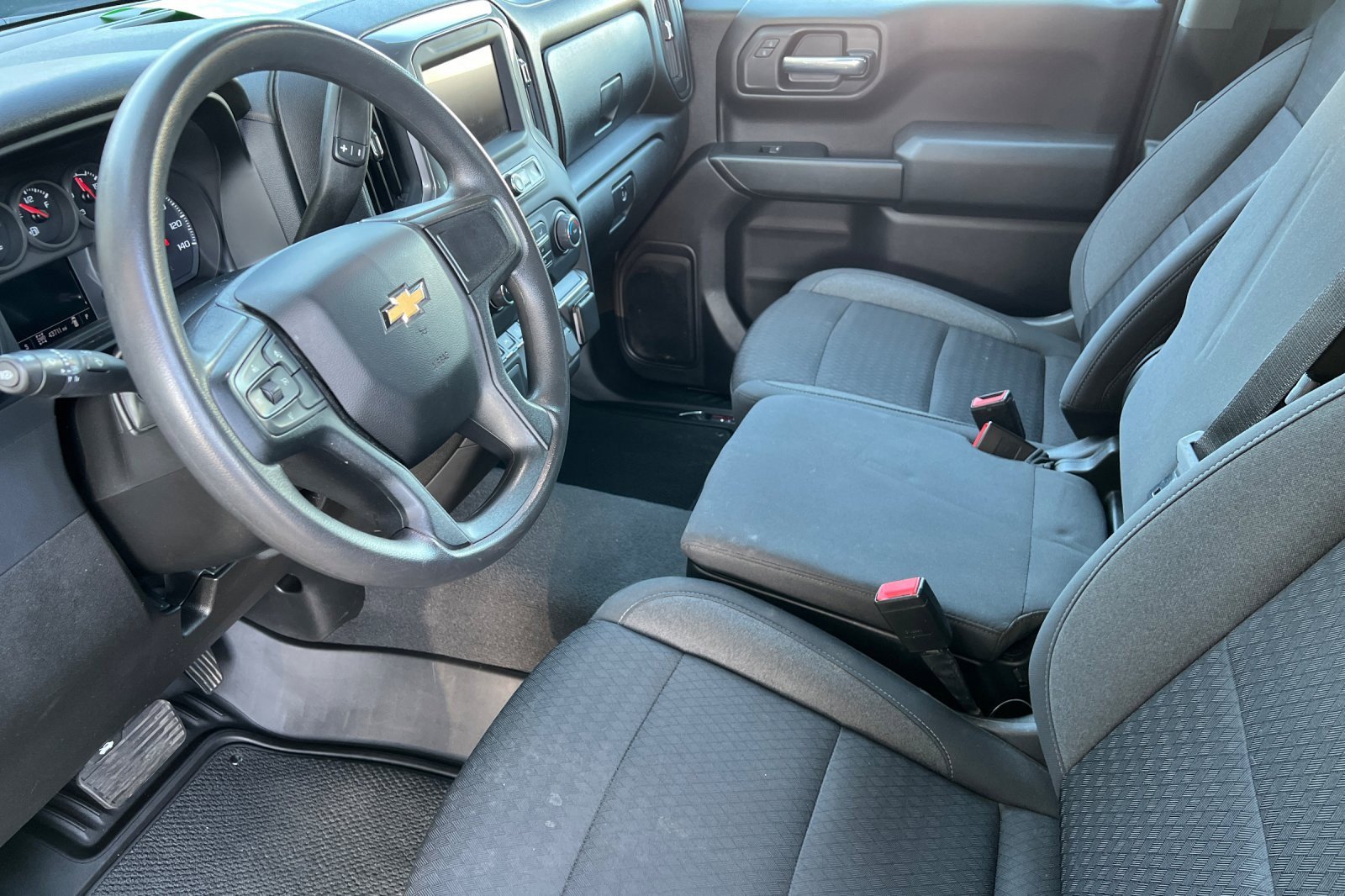 Used 2022 Chevrolet Silverado 1500 Custom image 7