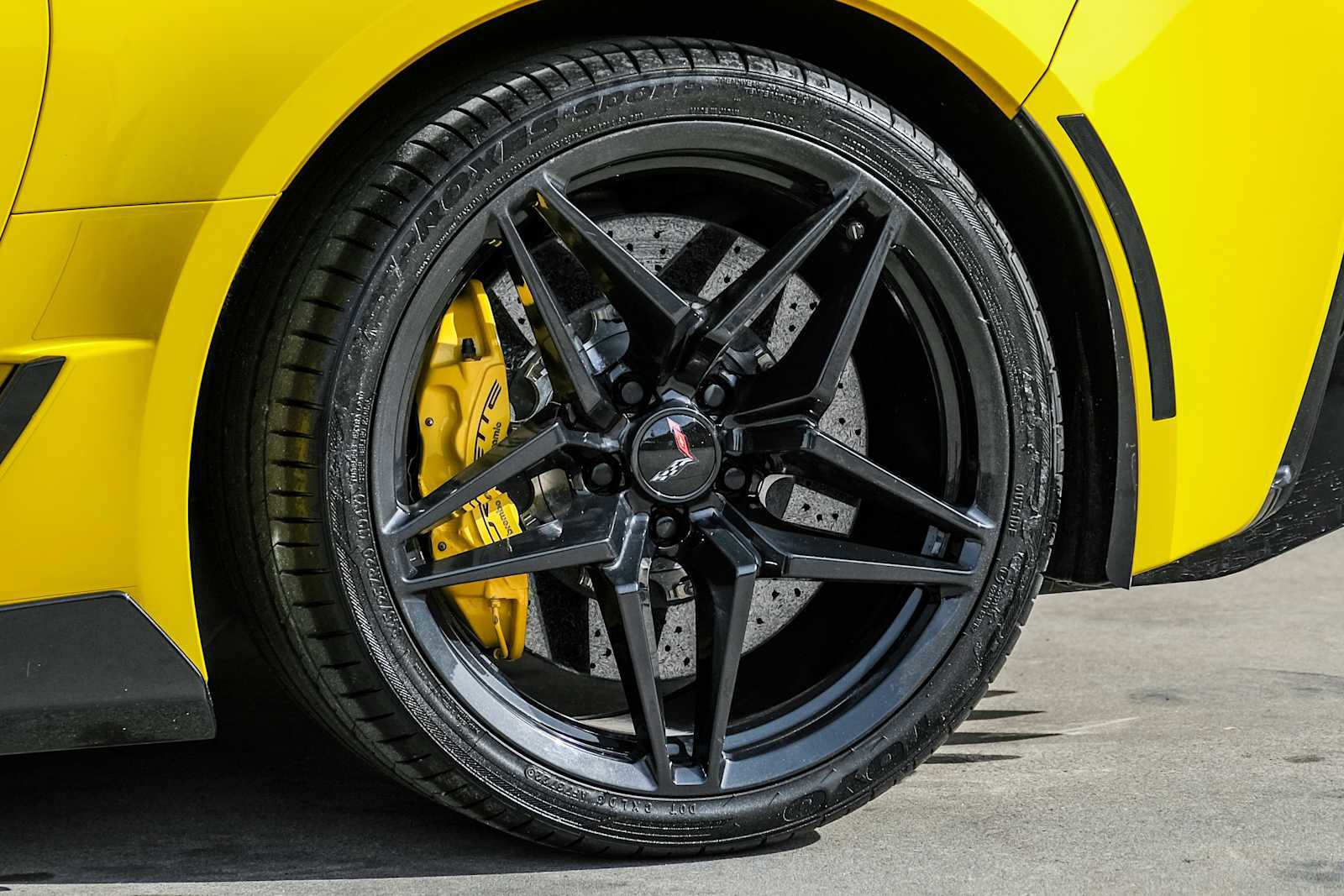 Used 2015 Chevrolet Corvette Z06 w/ 3LZ Preferred Equipment Group image 69