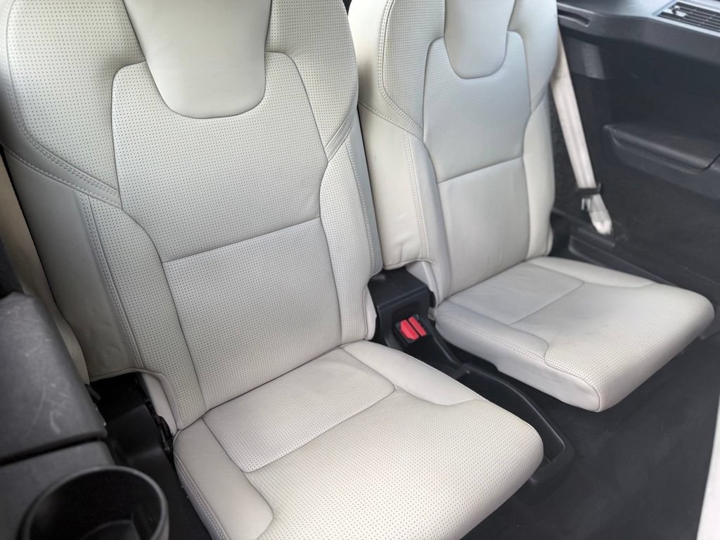 Used 2017 Volvo XC90 T6 Inscription w/ Vision Package AWD/4WD image 19